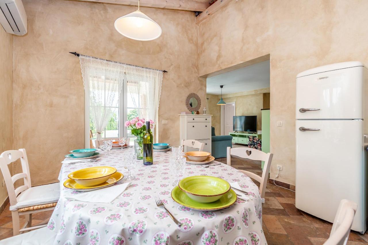 Holiday House Chiara Vrh  Esterno foto