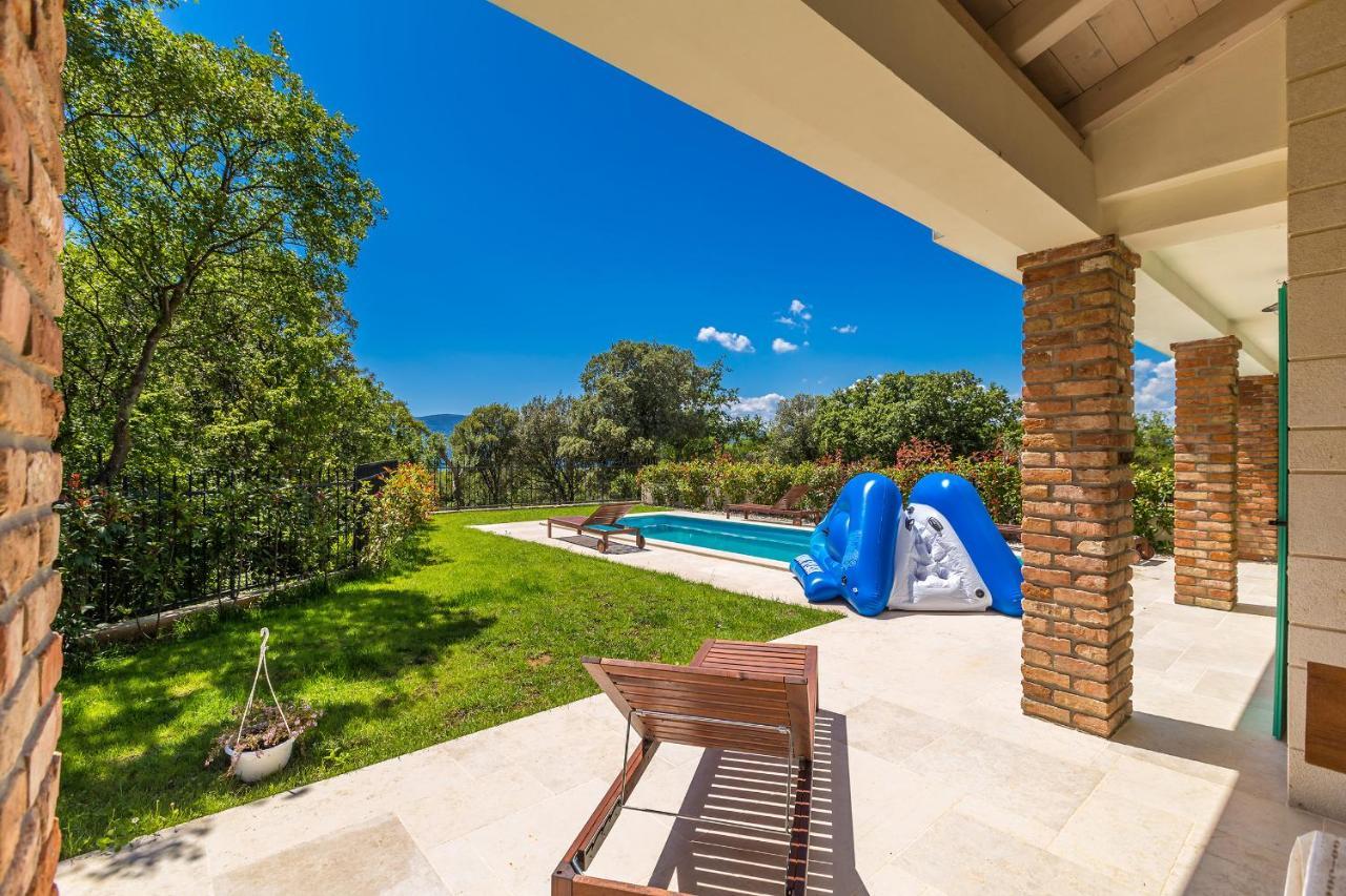 Holiday House Chiara Vrh  Esterno foto