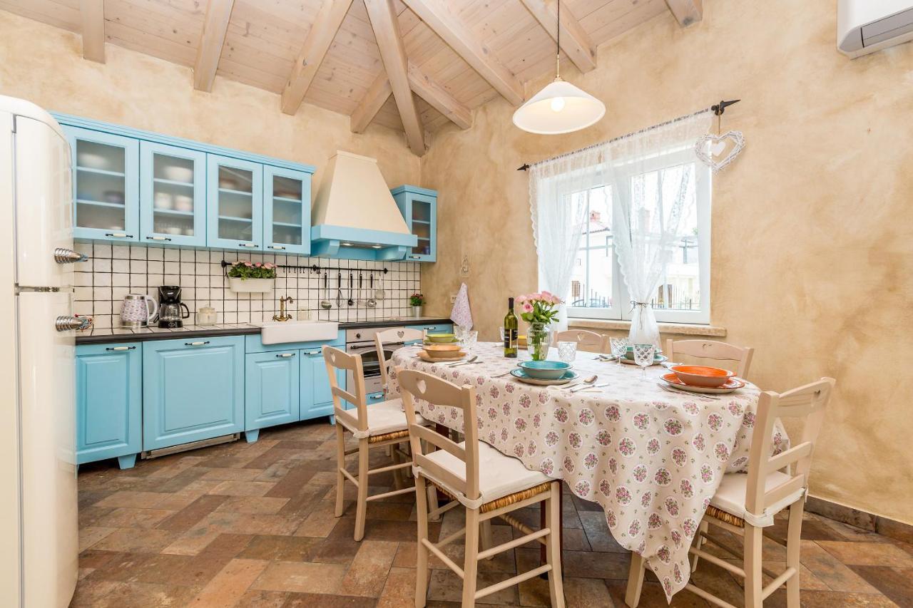 Holiday House Chiara Vrh  Esterno foto